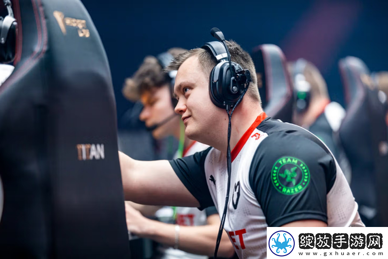 MOUZ教练sycrone