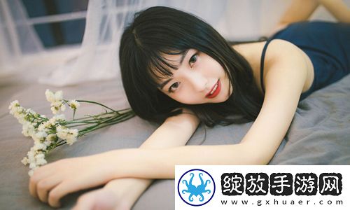 我被9个建筑工人抬到茶几上的惊魂一抬
