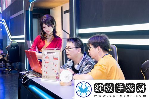 迷人的次元之旅