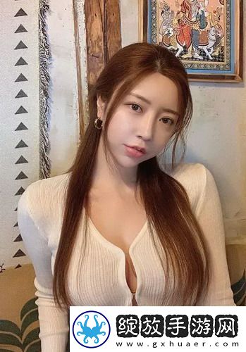 丰满的女邻居三级