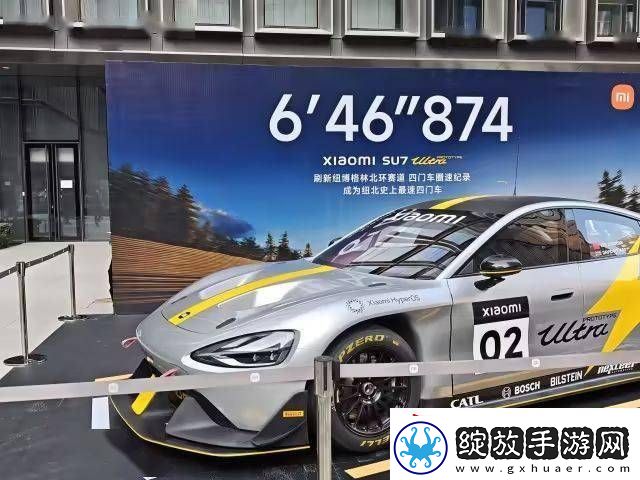 雷军炫耀！小米SU7