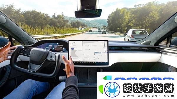 特斯拉FSD领跑自动驾驶